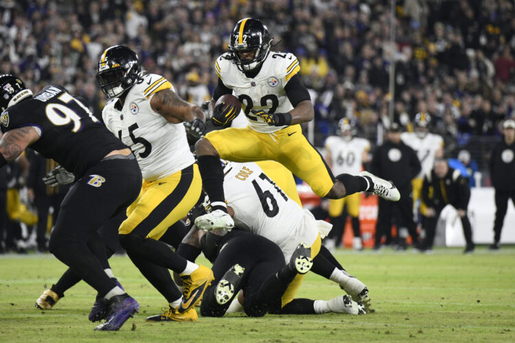 Steeler Rally Tomlin’s Resolve, Pickett’s Progress Fueling Steelers’ Late-Season ...